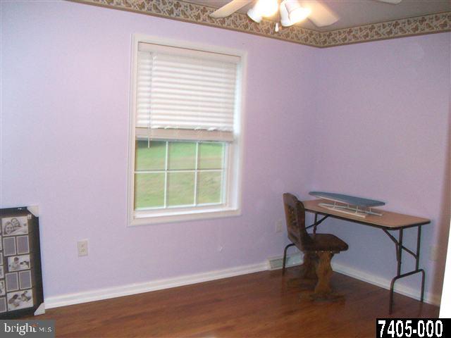 323 Country Club Road Abbottstown, PA 17301 - Photo 9 of 13