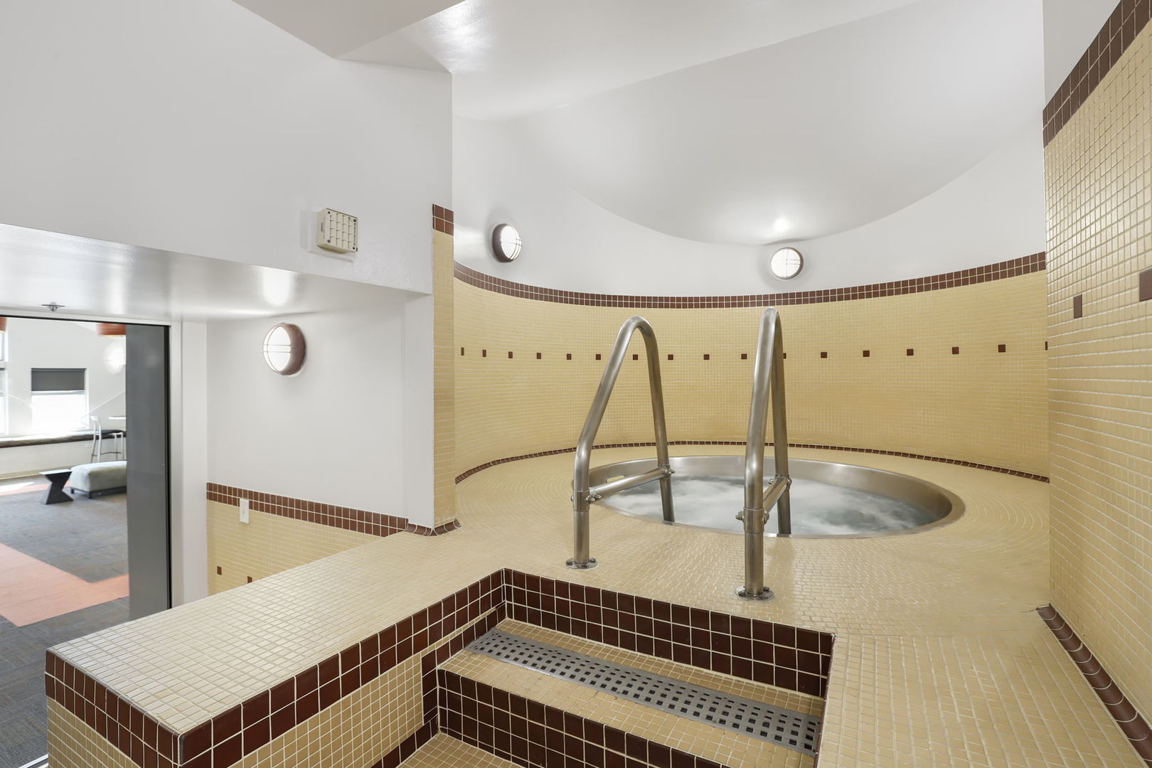 40 East 9th Street, Unit 716 Chicago, IL 60605 - Photo 30 of 37