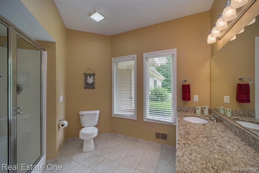 7265 Rabbit Ears Pass Clarkston, MI 48346 - Photo 15 of 30