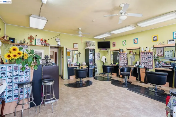 a living room filled with furniture