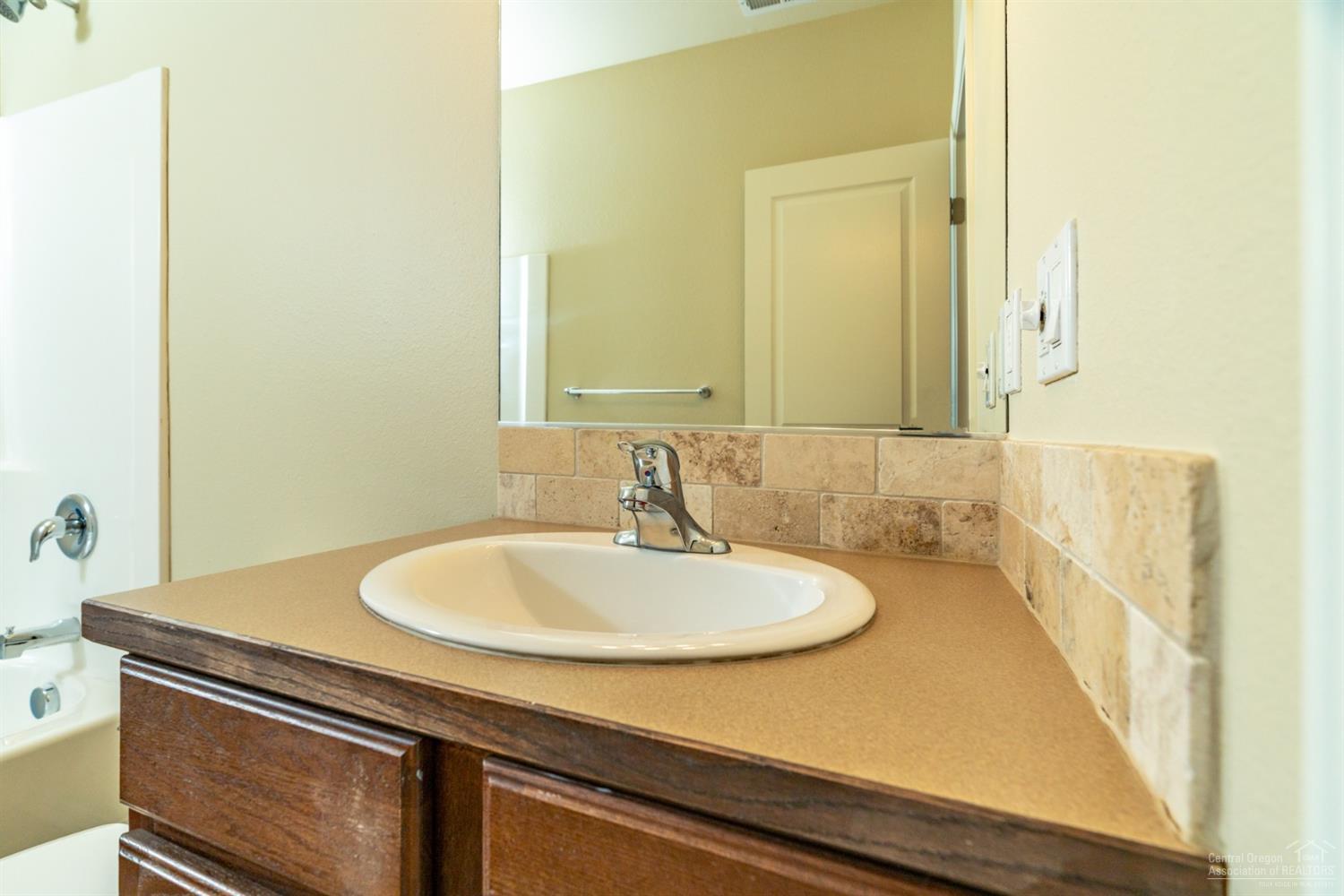 673 Northeast Mason Road Bend, OR 97701 - Photo 12 of 25 Additional Photo