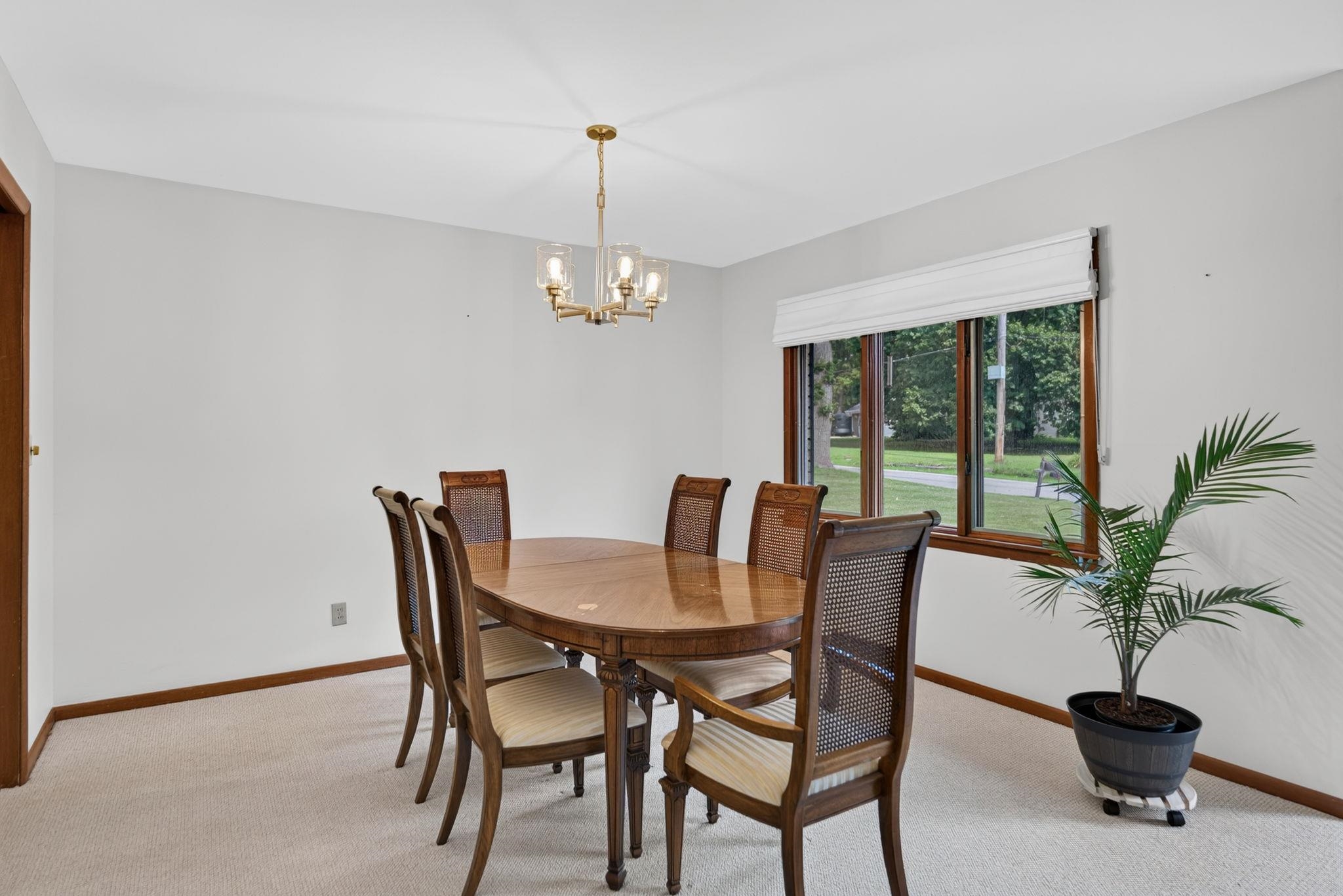 7103 Mill Road Rockford, IL 61108 - Photo 10 of 48 Gallery Image 10