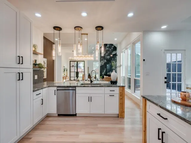 $949,900 | 4336 Hollow Oak Drive, Dallas, TX 75287