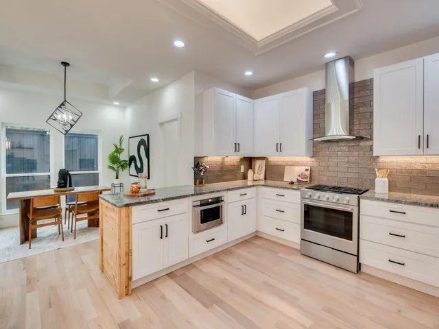 $949,900 | 4336 Hollow Oak Drive, Dallas, TX 75287