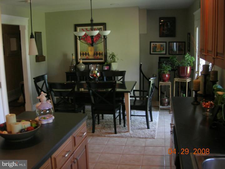935 Callowhill Road Perkasie, PA 18944 - Photo 3 of 11 Dining Room