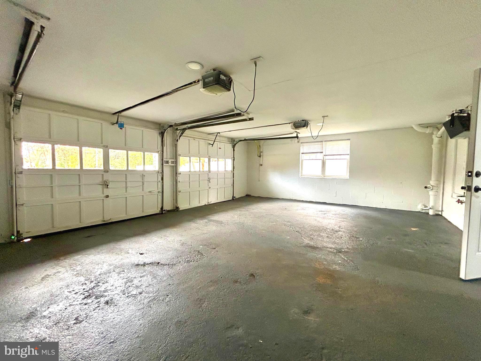 381 Upper Gulph Road Wayne, PA 19087 - Photo 15 of 17 a view of a garage