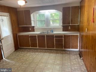 737 Pine Road Carlisle, PA 17015 - Photo 7 of 19 Gallery Image 7