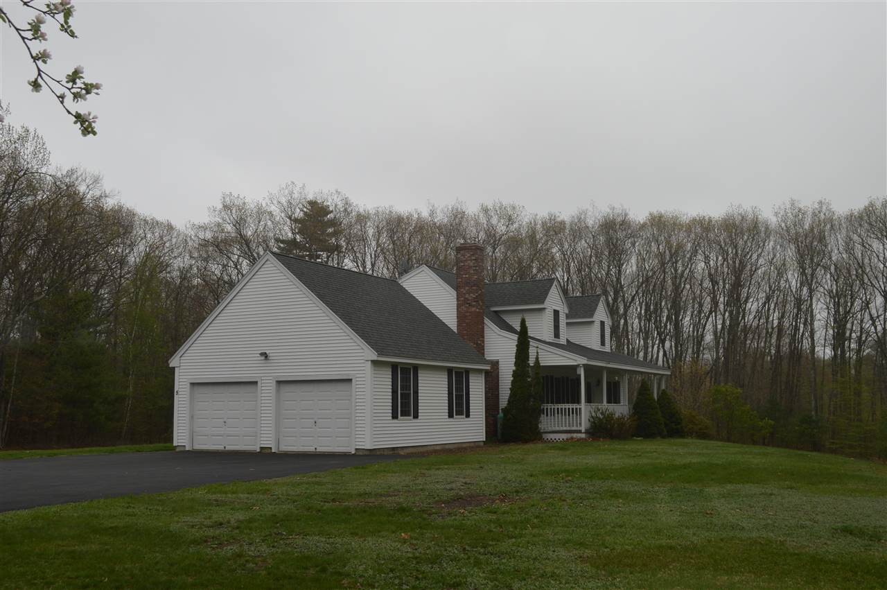 5 Butler Road Atkinson, NH 03811 - Photo 2 of 38