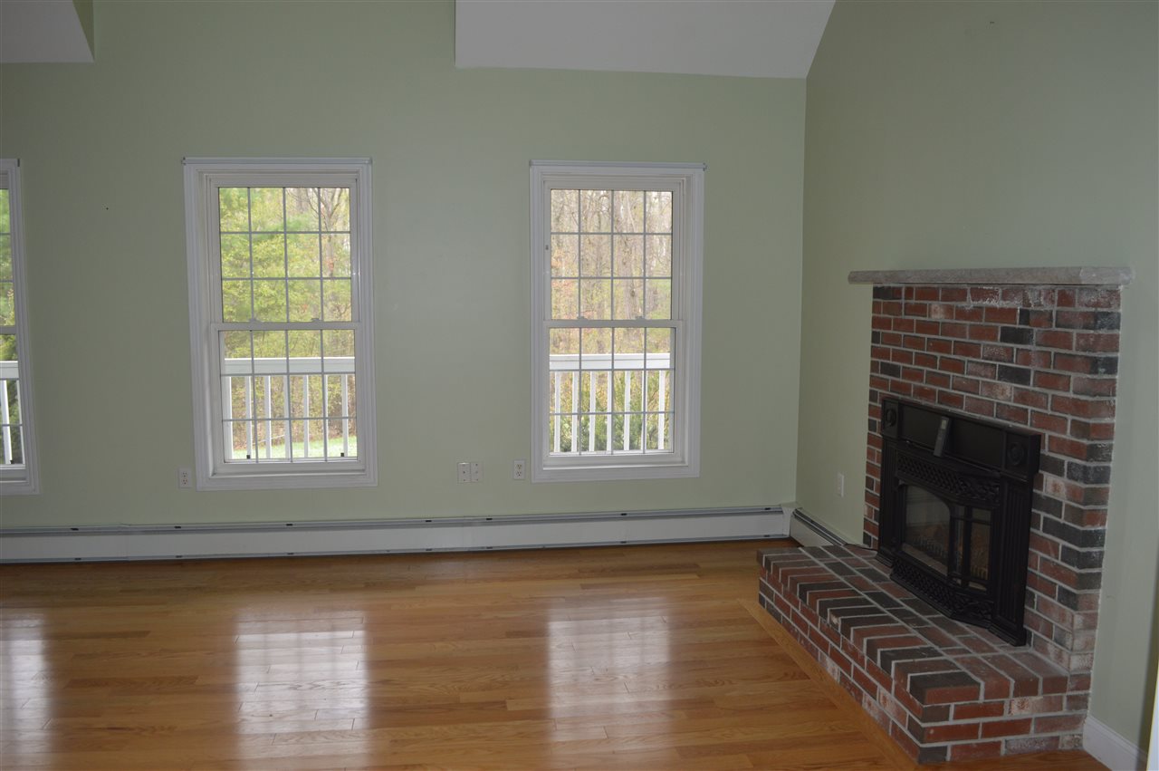 5 Butler Road Atkinson, NH 03811 - Photo 14 of 38