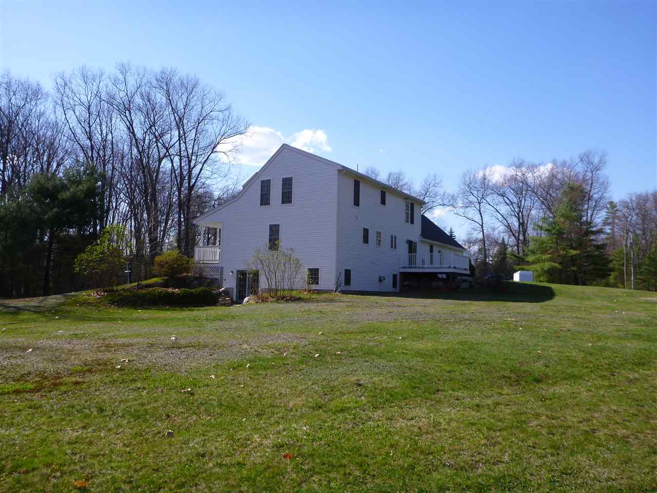 5 Butler Road Atkinson, NH 03811 - Photo 33 of 38