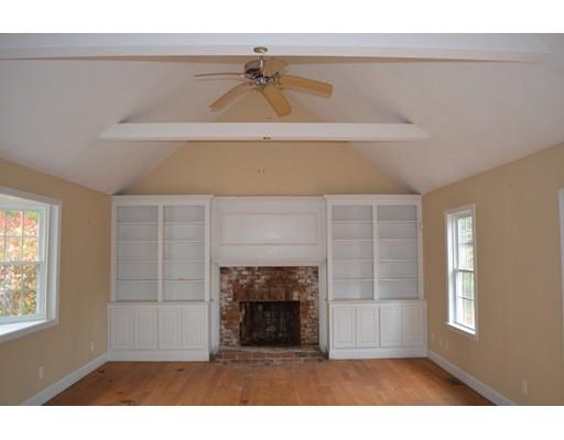 208 R Bourne Road Plymouth, MA 02360 - Photo 8 of 18 Gallery Image 8