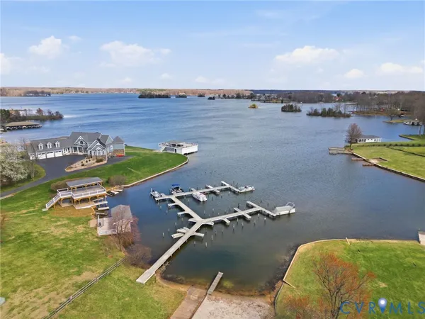 $709,900 | 25 Tara Woods Drive, Bumpass, VA 23024