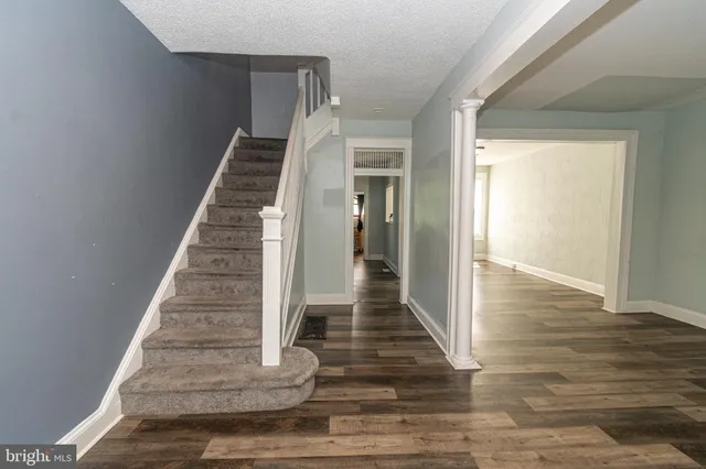 a view of an entryway