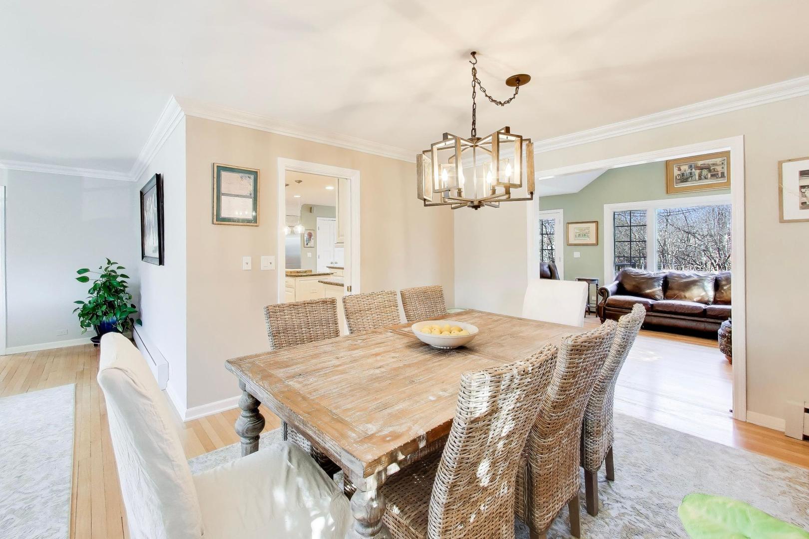 21 Timber Lane Northbrook, IL 60062 - Photo 14 of 43