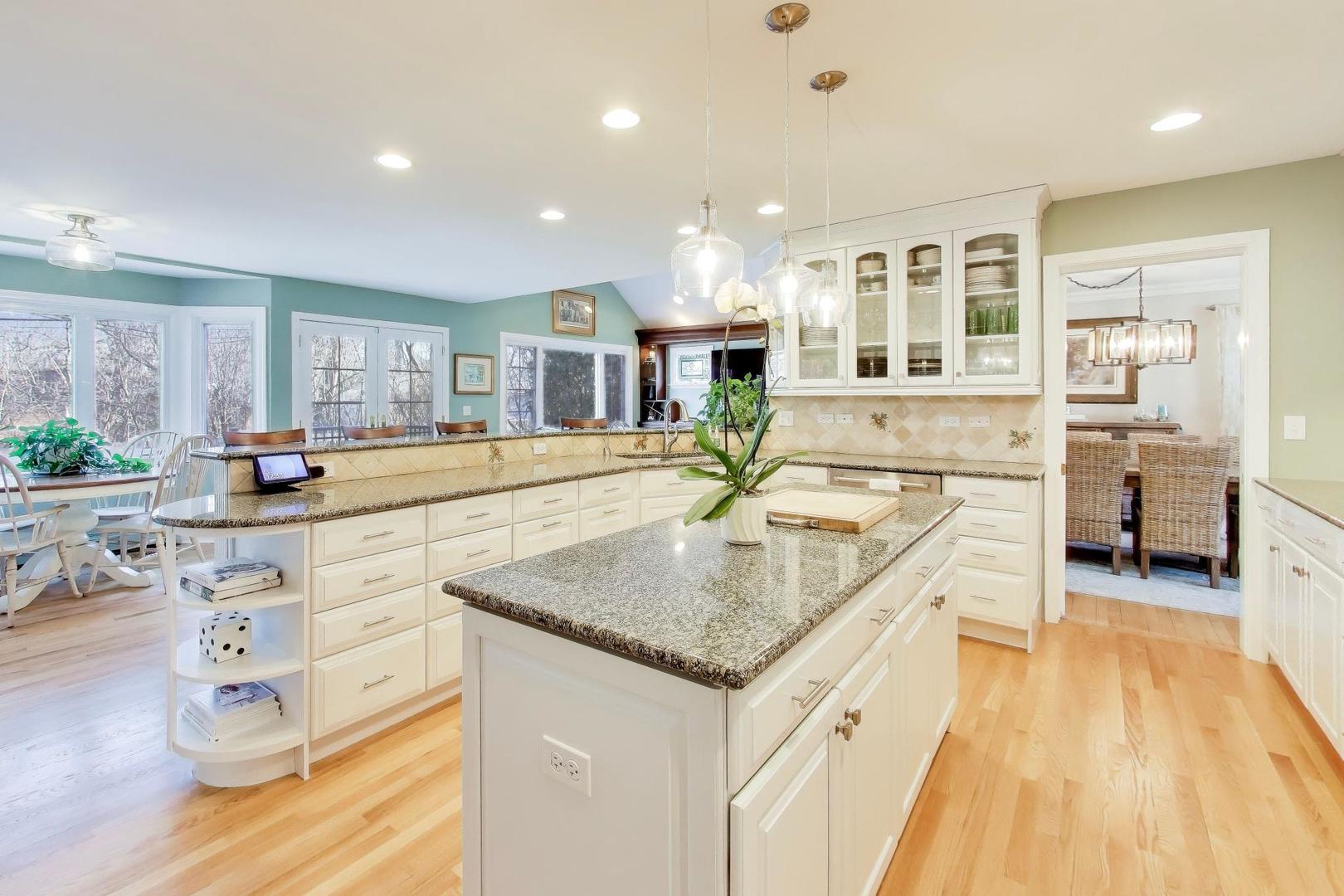 21 Timber Lane Northbrook, IL 60062 - Photo 16 of 43