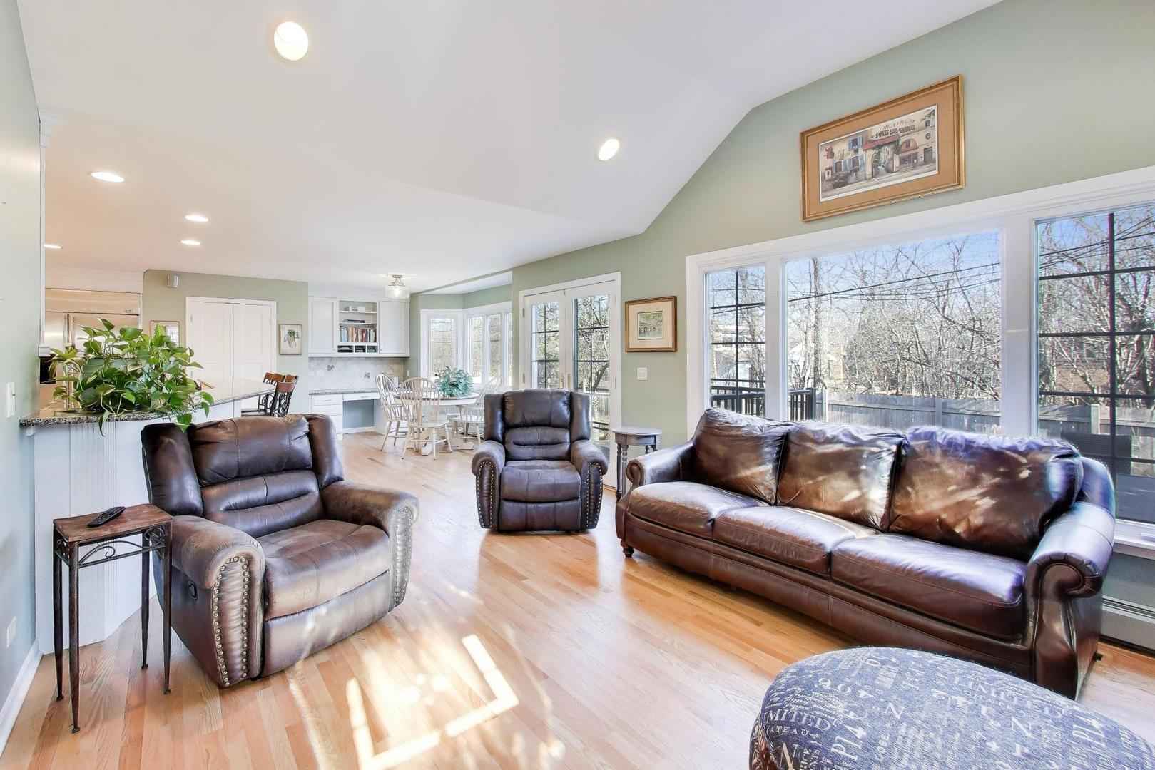 21 Timber Lane Northbrook, IL 60062 - Photo 22 of 43