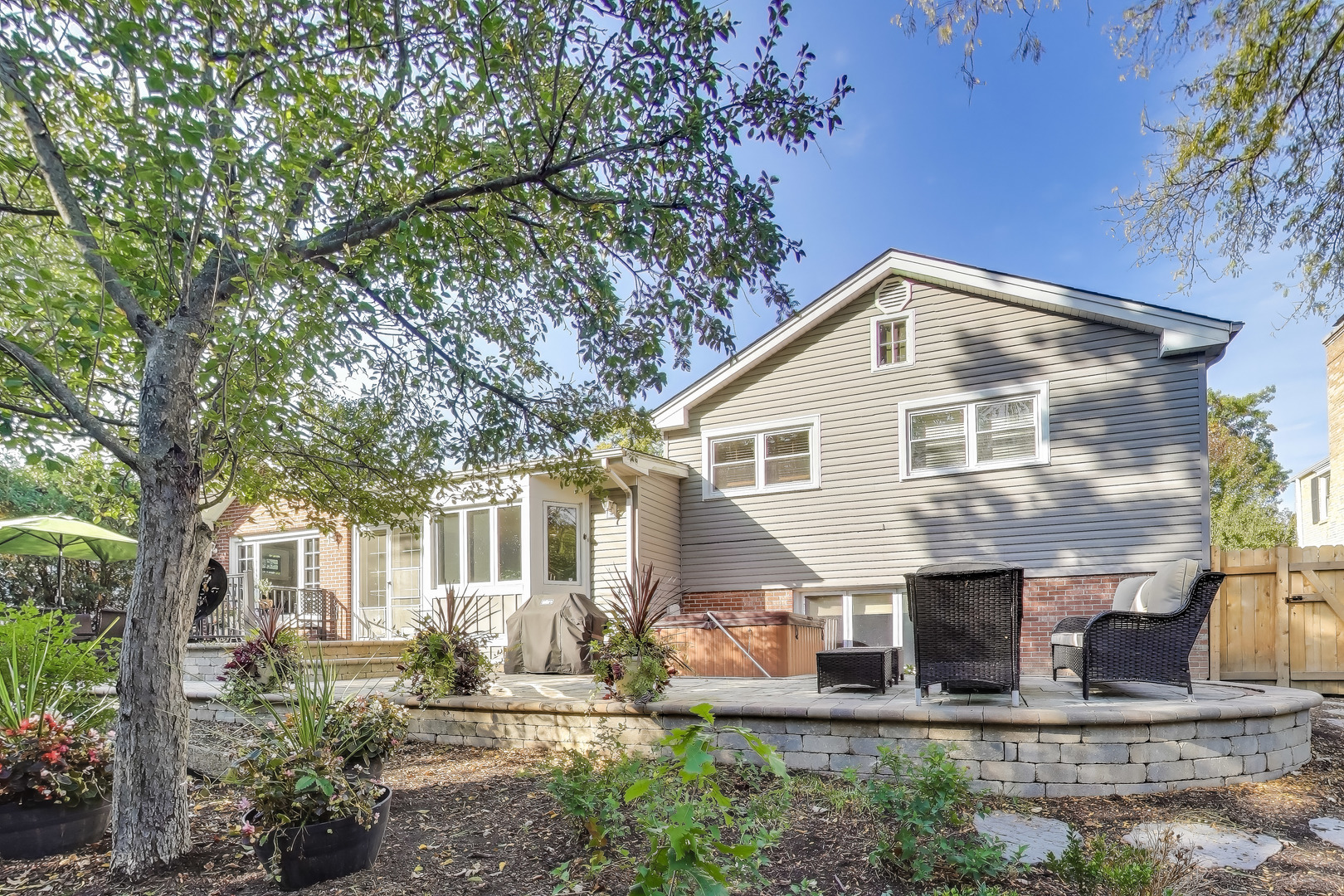 21 Timber Lane Northbrook, IL 60062 - Photo 4 of 43