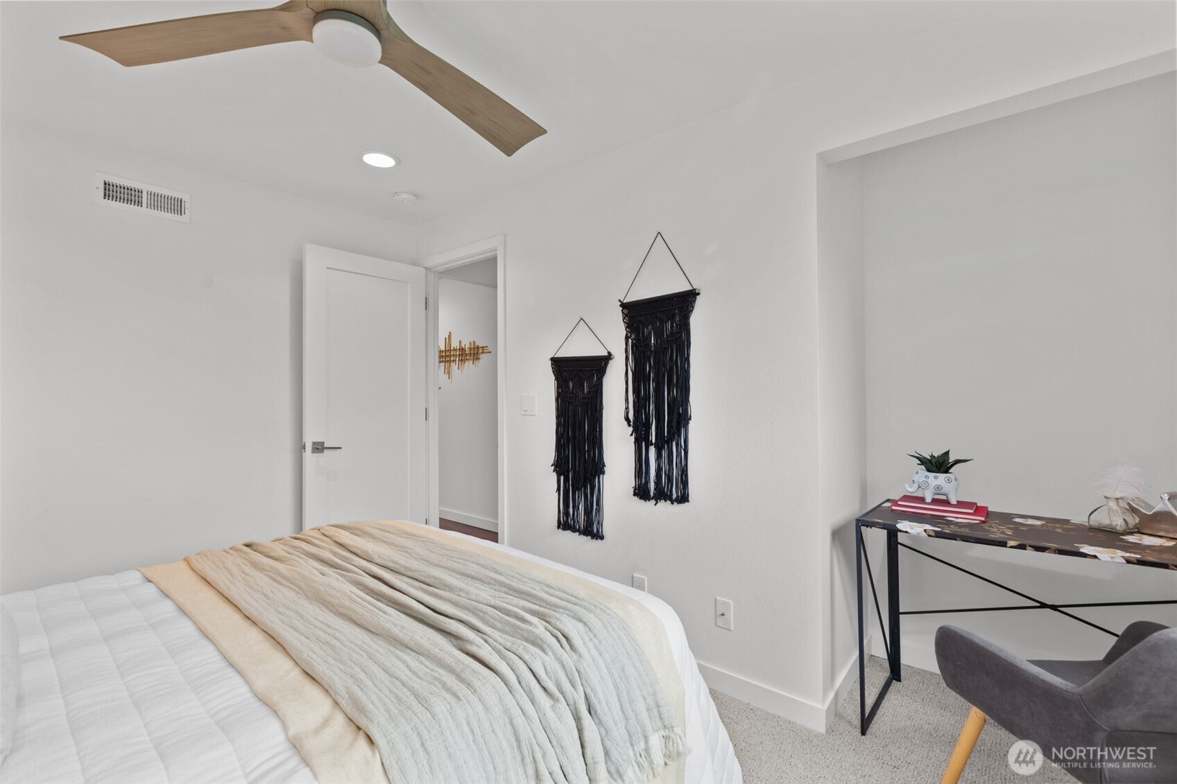 22720 2nd Place West Bothell, WA 98021 - Photo 18 of 40