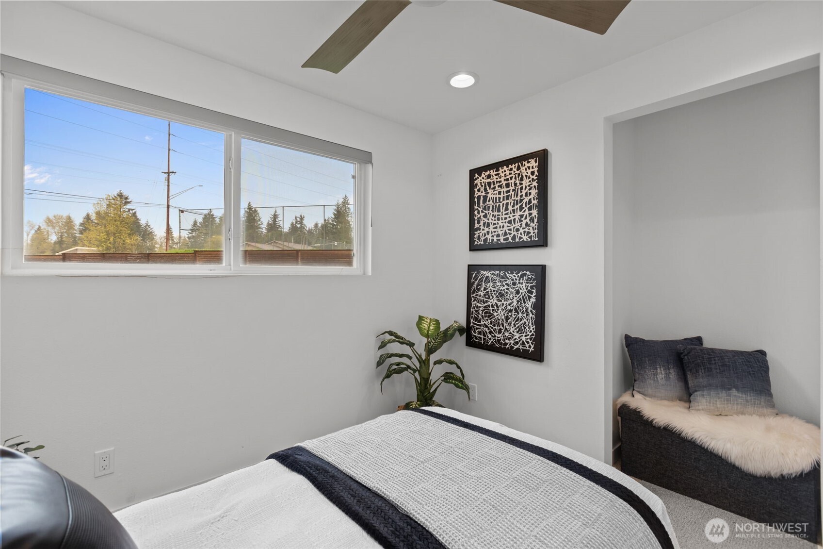 22720 2nd Place West Bothell, WA 98021 - Photo 22 of 40