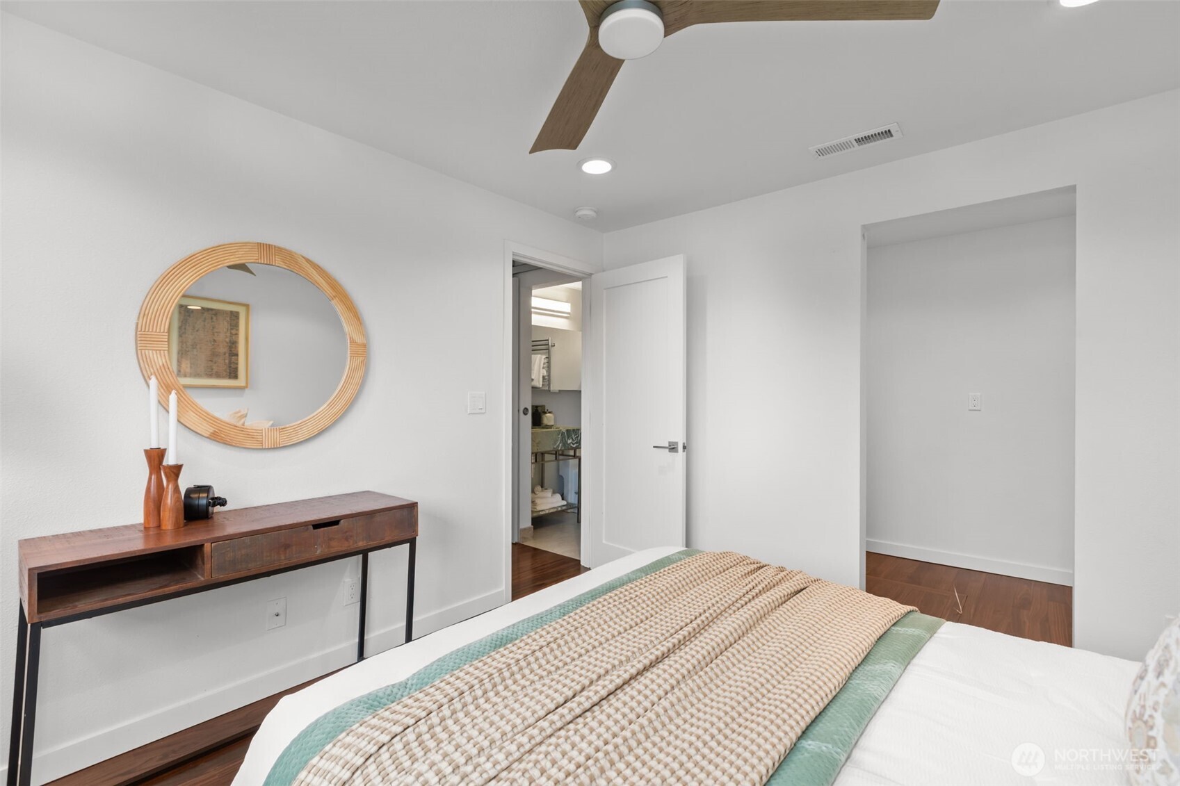 22720 2nd Place West Bothell, WA 98021 - Photo 24 of 40