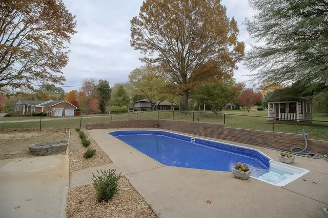 $444,900 | 211 General Forrest Drive, Springfield, TN 37172