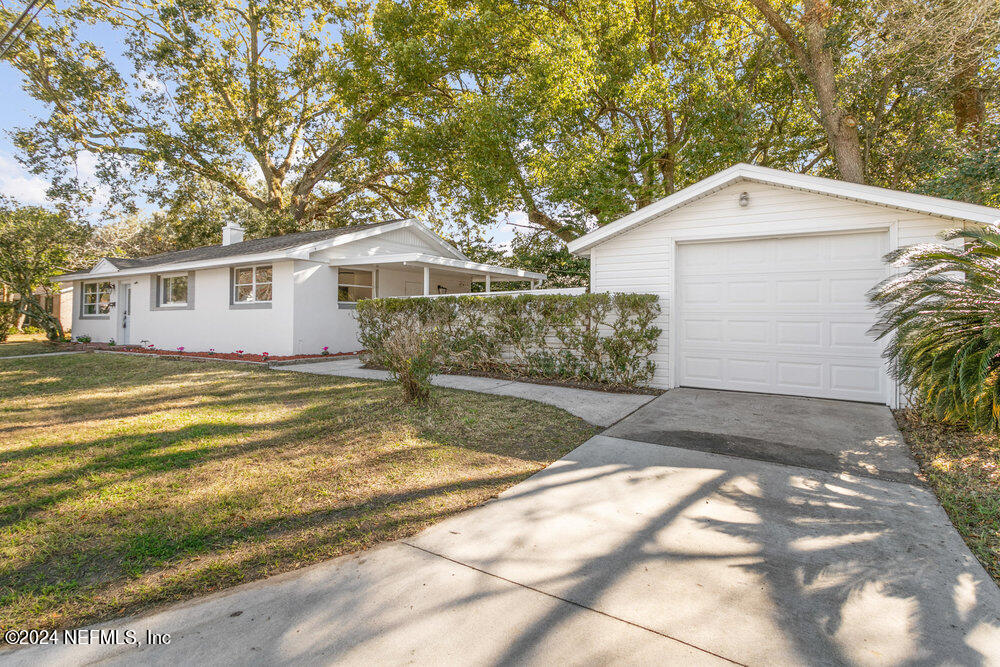 3254 Claremont Road Jacksonville, FL 32207 - Photo 2 of 28 001_3254_claremont_rd_1