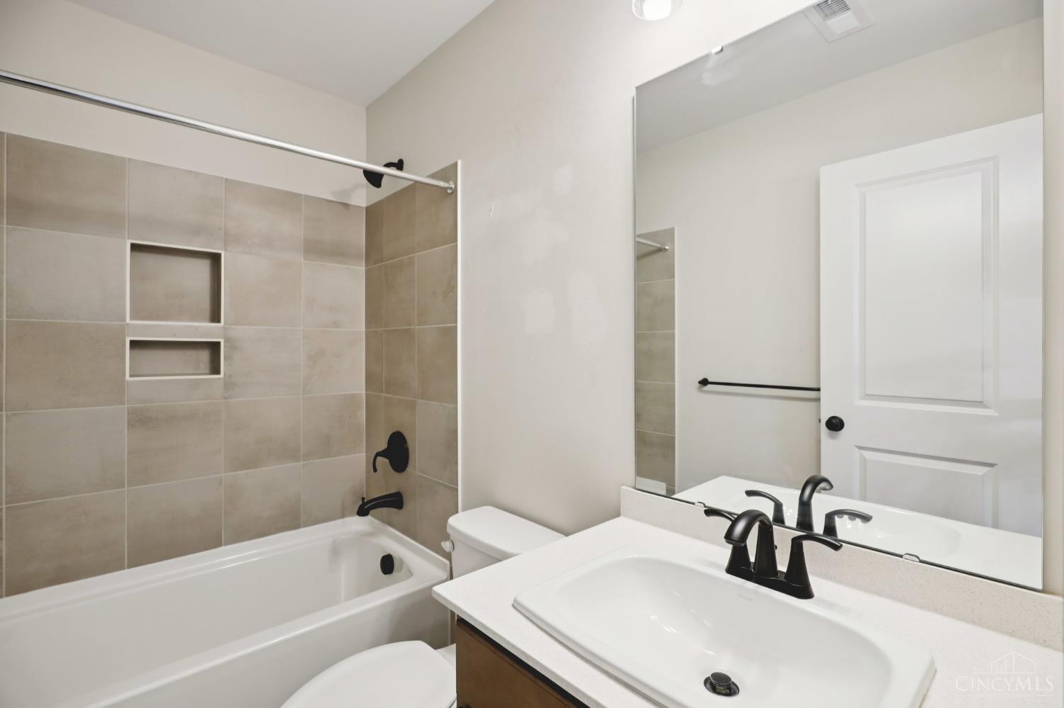 11134 Snider Road Cincinnati, OH 45249 - Photo 32 of 42 Ensuite bathroom