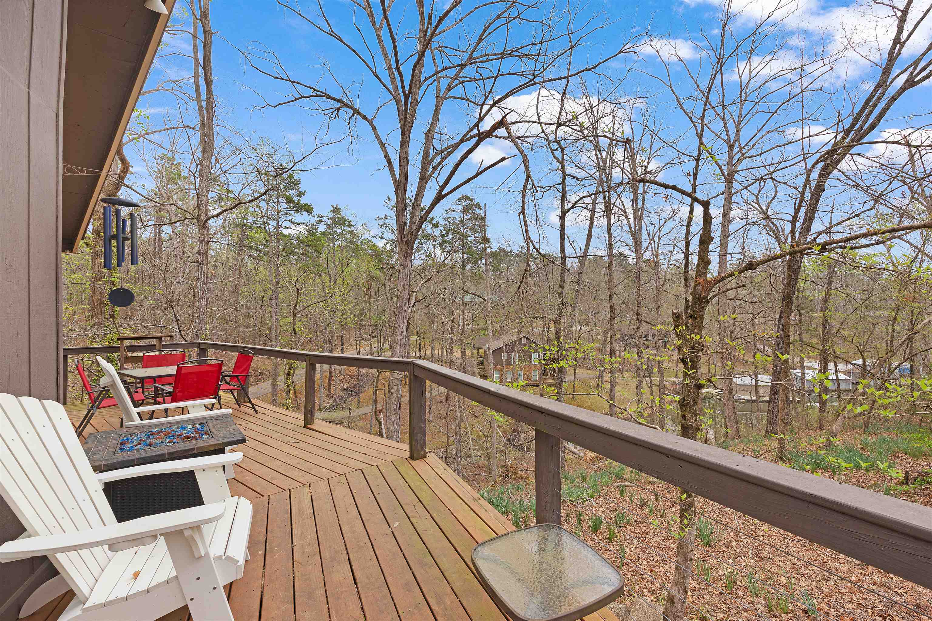 5 Cr 329 Road Iuka, MS 38852 - Photo 23 of 39 a balcony with wooden floor and furniture