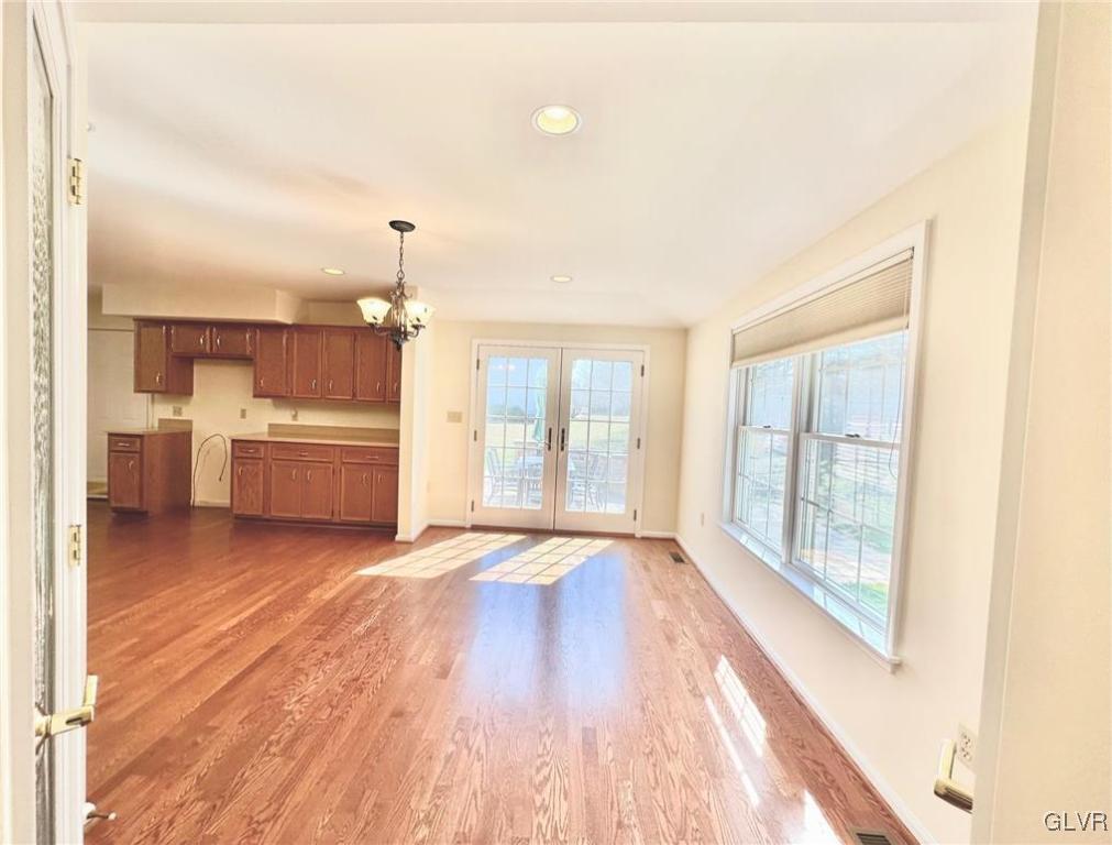 4925 Matts Drive Bethlehem, PA 18017 - Photo 19 of 46