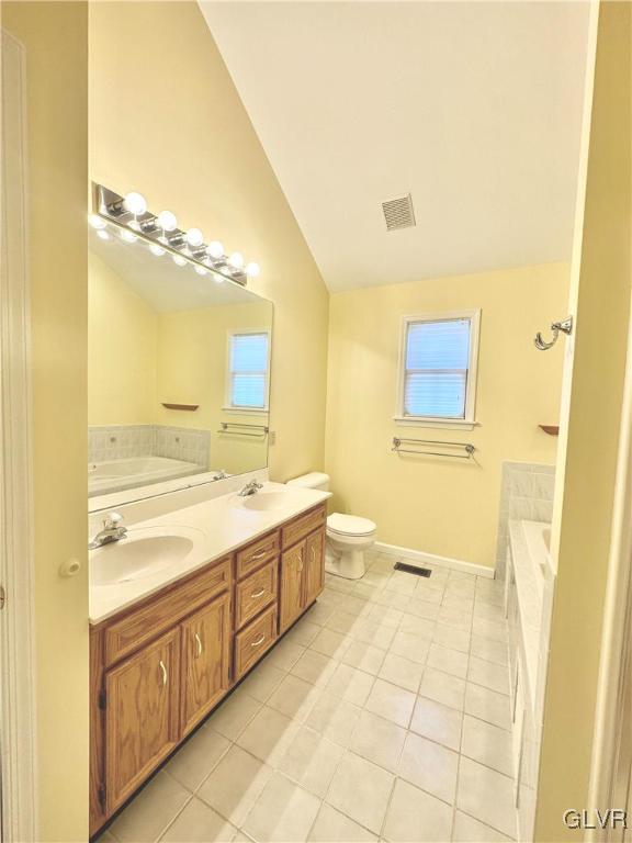 4925 Matts Drive Bethlehem, PA 18017 - Photo 34 of 46