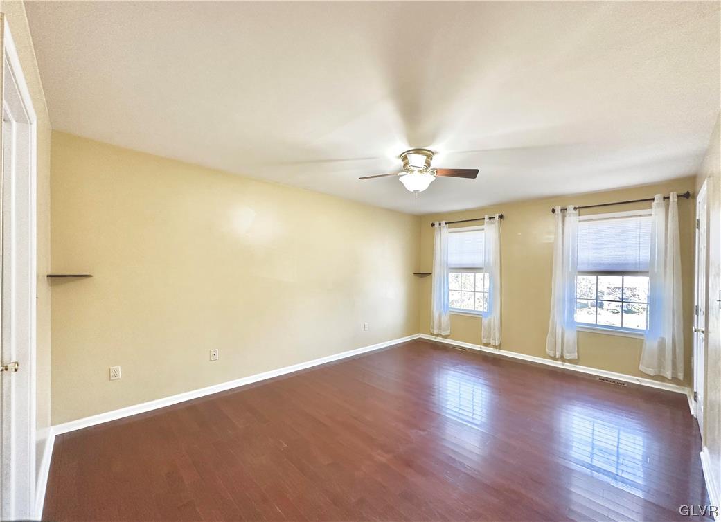 4925 Matts Drive Bethlehem, PA 18017 - Photo 36 of 46