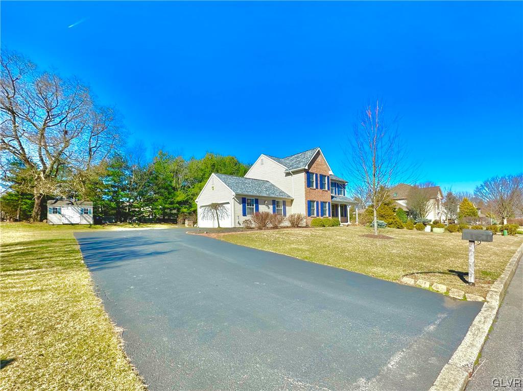 4925 Matts Drive Bethlehem, PA 18017 - Photo 4 of 46