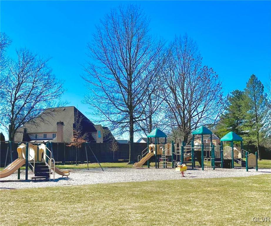 4925 Matts Drive Bethlehem, PA 18017 - Photo 46 of 46