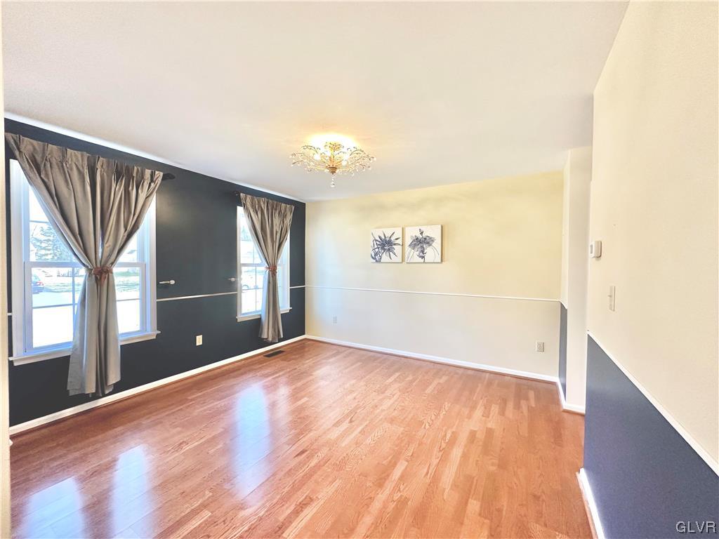 4925 Matts Drive Bethlehem, PA 18017 - Photo 9 of 46