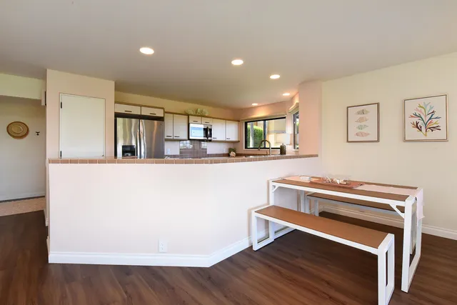 $1,295,000 | 50 Puu Anoano Street, Unit 1707, Lahaina, HI 96761