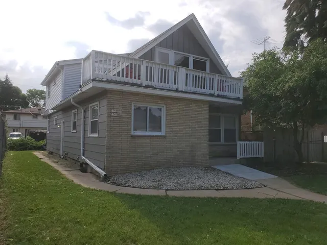 $1,200 | 5747 North 93rd Street, Unit 5749, Milwaukee, WI 53225
