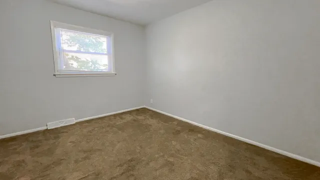 $1,200 | 5747 North 93rd Street, Unit 5749, Milwaukee, WI 53225