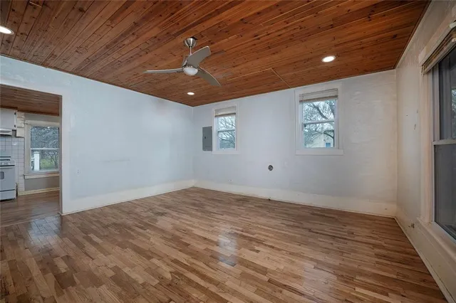 $175,000 | 621 Main Street, Belton, MO 64012