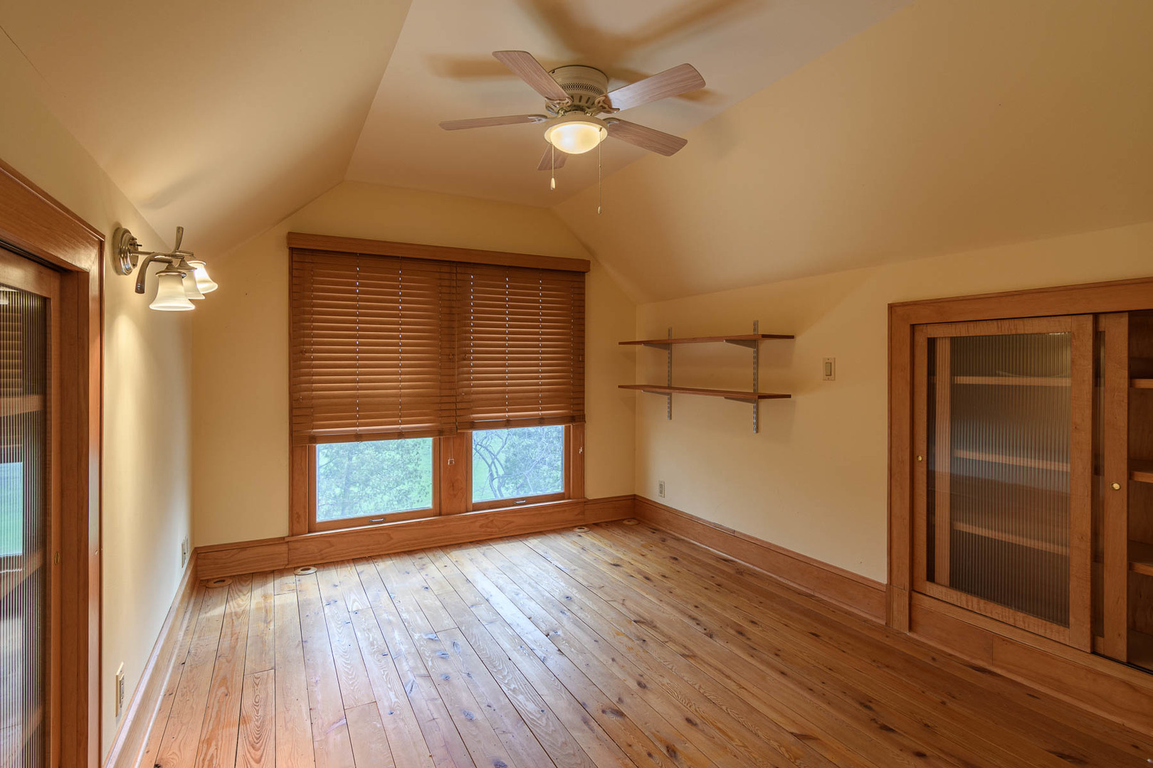 353 North Liberty Street Elgin, IL 60120 - Photo 18 of 24