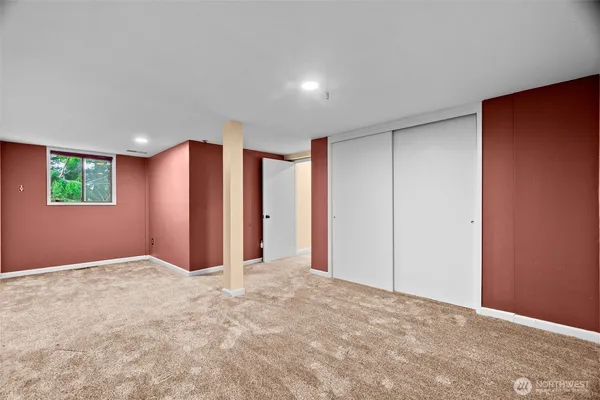 $799,900 | 1406 Evergreen Park Lane Southwest, Olympia, WA 98502
