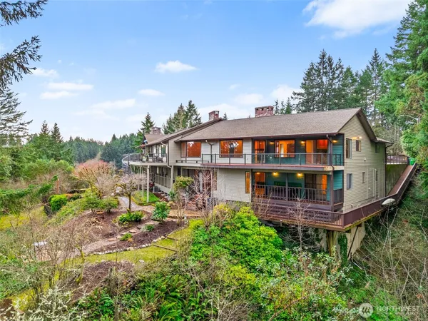 $799,900 | 1406 Evergreen Park Lane Southwest, Olympia, WA 98502