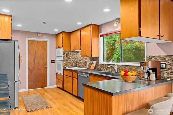 $799,900 | 1406 Evergreen Park Lane Southwest, Olympia, WA 98502