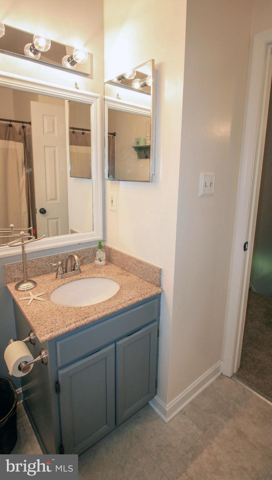 8102 Timberbrooke Road Baltimore, MD 21237 - Photo 21 of 30 Bath