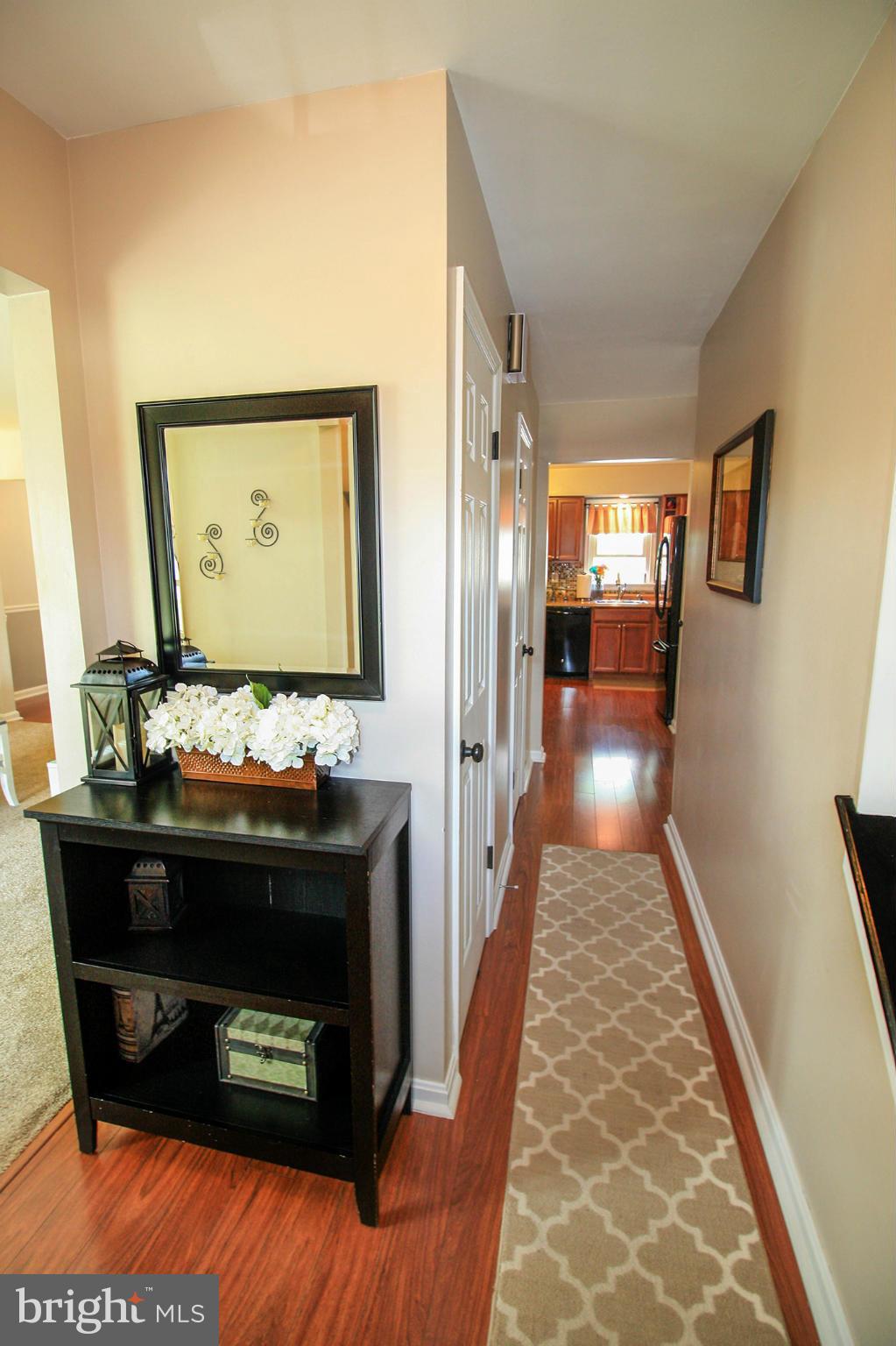 8102 Timberbrooke Road Baltimore, MD 21237 - Photo 4 of 30 Interior (General)