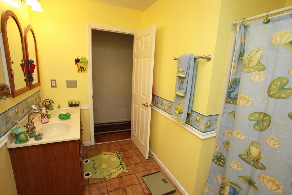 18555 Clarks Run Road Mount Sterling, OH 43143 - Photo 26 of 63