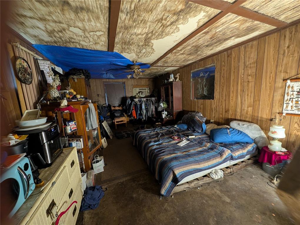 2516 Hebb Road Auburndale, FL 33823 - Photo 35 of 55 a view of a room with gym equipment