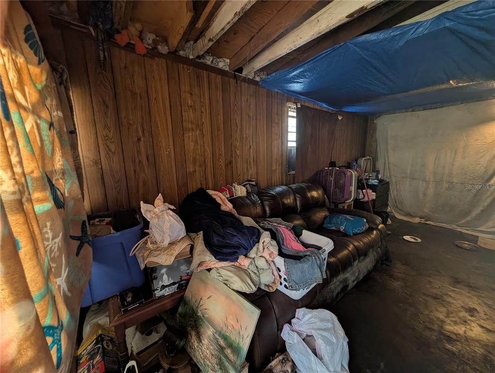 2516 Hebb Road Auburndale, FL 33823 - Photo 39 of 55 a view of a room with gym equipment