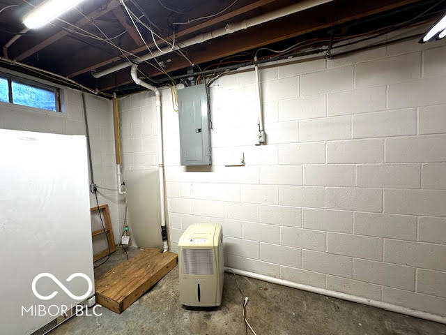 2240 Maple Street Columbus, IN 47201 - Photo 34 of 44 Gallery Image 34
