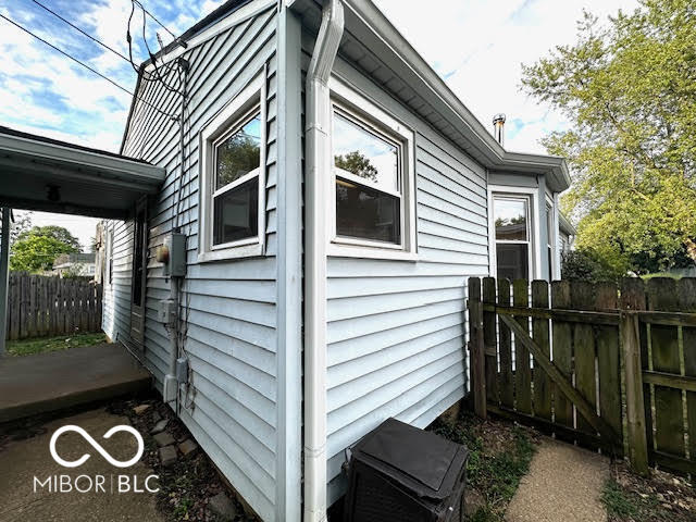 2240 Maple Street Columbus, IN 47201 - Photo 42 of 44 Gallery Image 42
