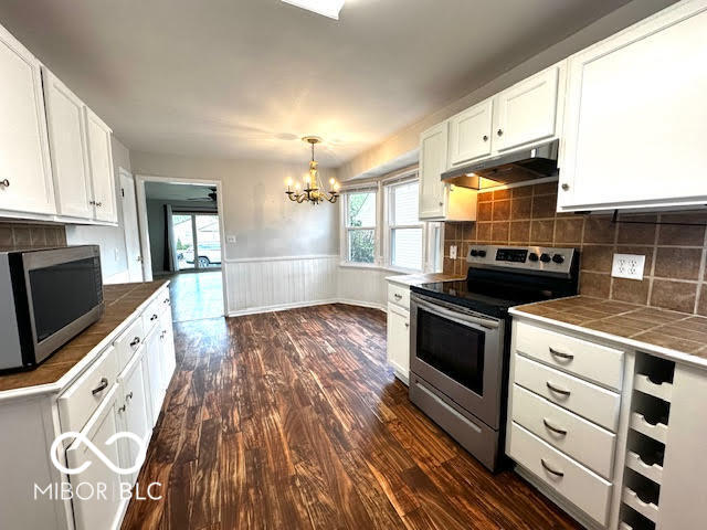 2240 Maple Street Columbus, IN 47201 - Photo 8 of 44 Gallery Image 8